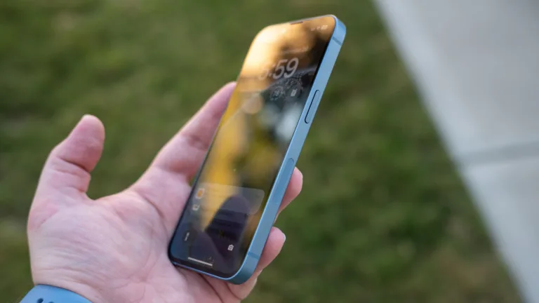 Cómo reiniciar el teléfono desde ajustes: Android e iPhone
