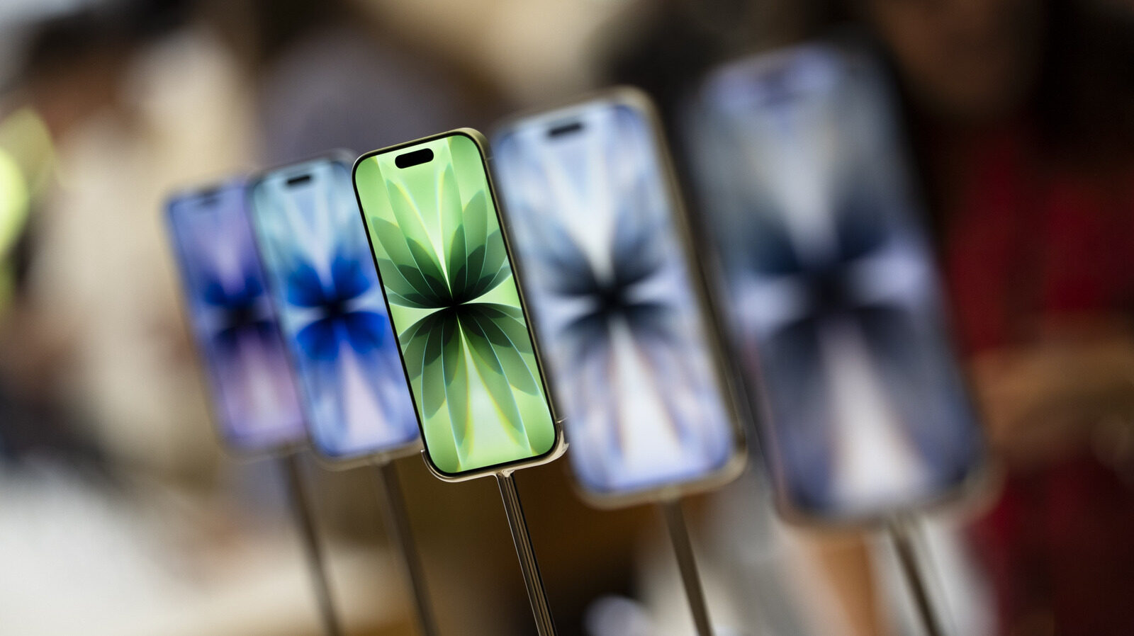 Crecimiento Impresionante En Ventas Y Servicios De Iphone De Apple