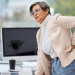 Di adiós al dolor de espalda con estos accesorios y gadgets para el escritorio