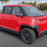 El vehículo eléctrico del cofundador de Tesla cuesta la mitad del Cybertruck