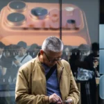 Filtración del iPhone 18 Pro sugiere isla dinámica más pequeña y respaldo transparente