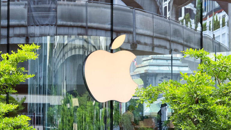 Iphone Fold Tendra Camara Frontal De 24mp Bajo La Pantalla