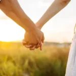 ¿Qué significa SO en mensajes de texto y su uso en relaciones?