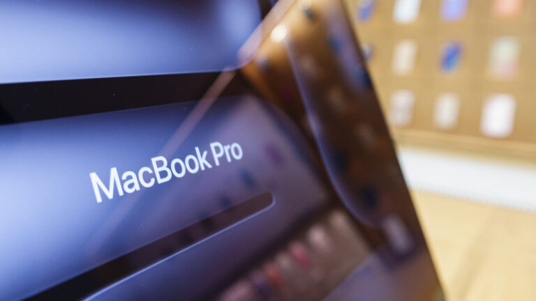 Rediseno Importante Del Macbook Pro De Apple Llegara En 2026