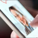 Swipe right y swipe left: significado en aplicaciones de citas