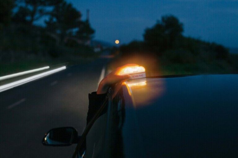 Vodafone Lanza Negocio De Balizas V16 Con Mas De 250 000 Ventas