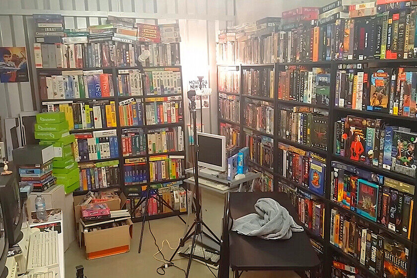 Youtuber Se Prepara Para Perder Su Coleccion De Juegos Retro